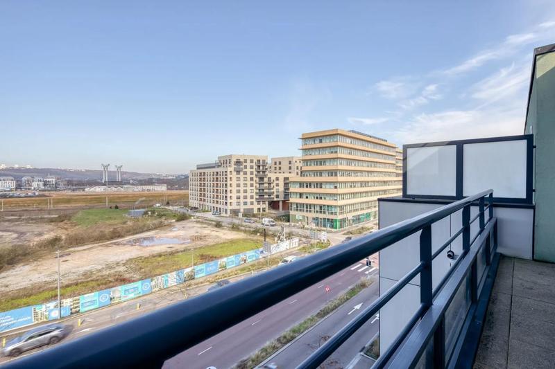 Appartement - 83 m² - 4 pièces