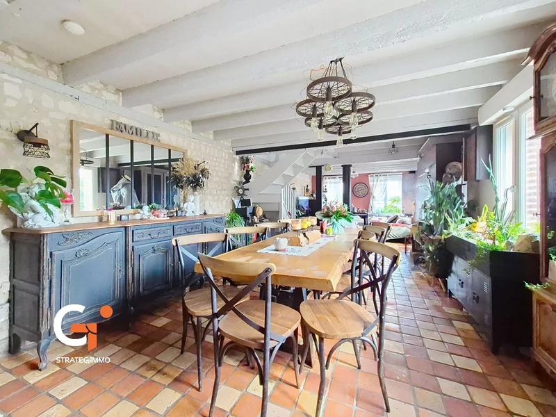 Maison - 140 m² - 7 pièces