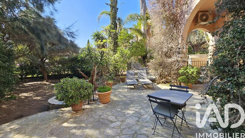 Maison - 175 m² - 8 pièces