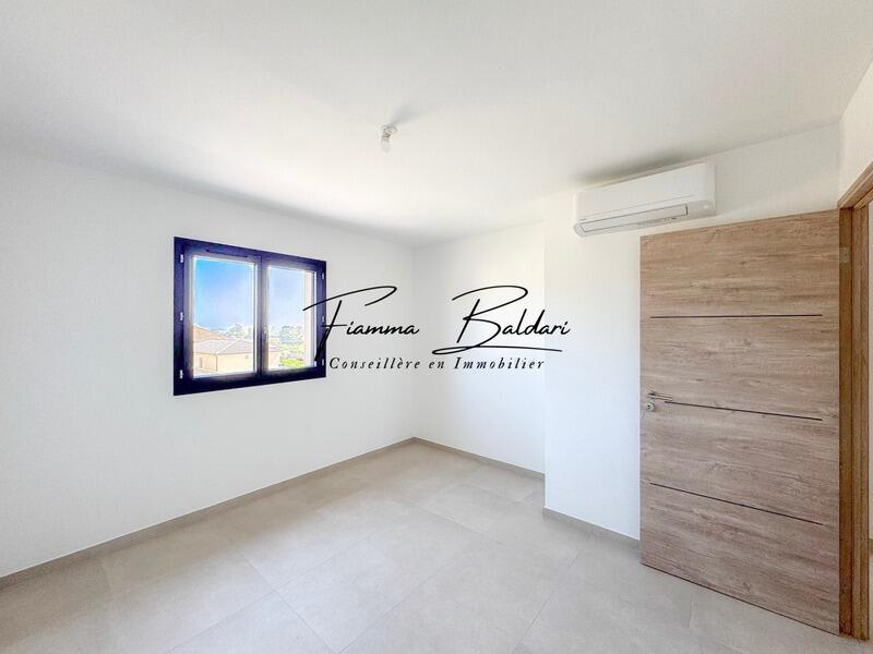 Maison - 86 m² - 4 pièces