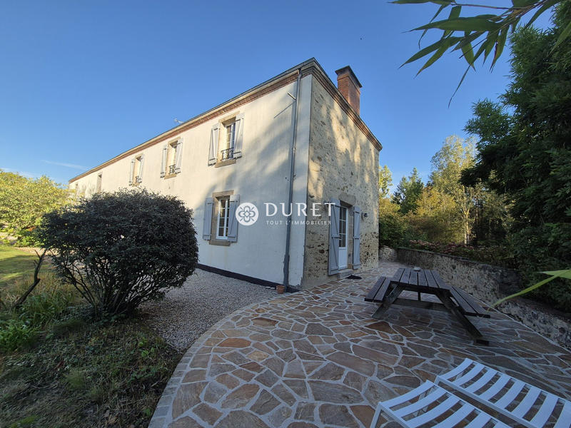 Villa - 359 m² - 11 pièces