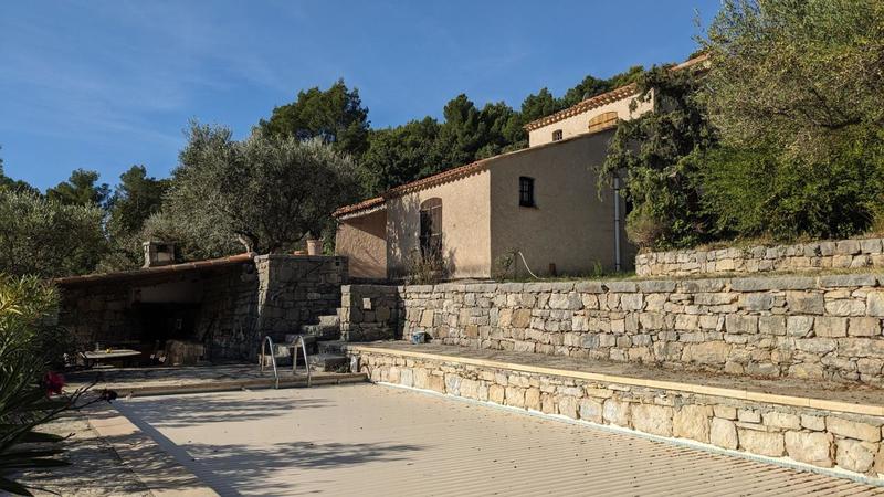 Villa - 130 m² - 4 pièces