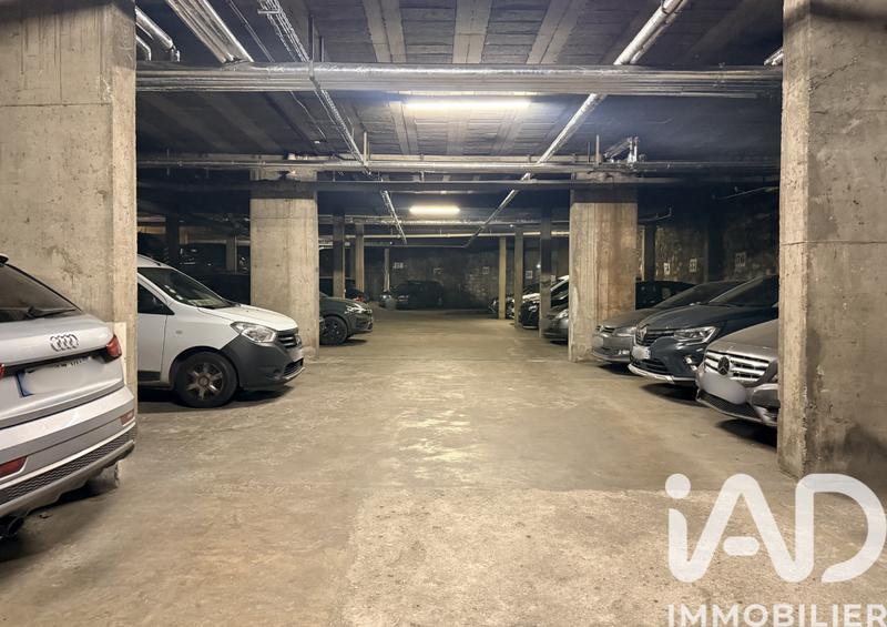 Parking - 10 m²
