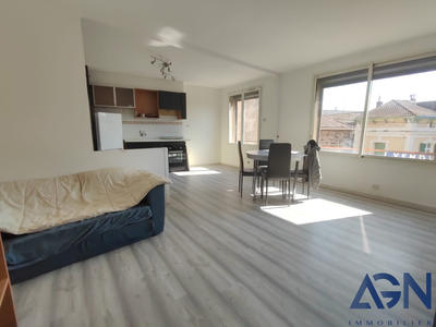 Appartement - 69 m² - 3 pièces