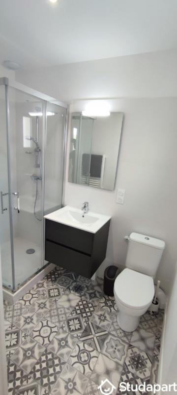 Chambre - 9 m² - 1 pièce