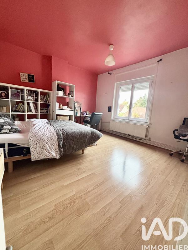 Maison - 225 m² - 6 pièces