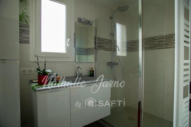 Maison - 91 m² - 5 pièces