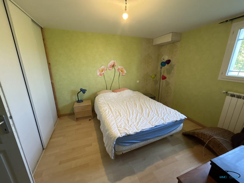 Maison traditionnelle - 172 m² - 6 pièces