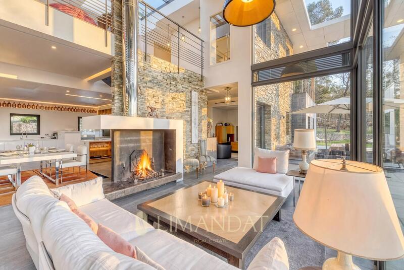 Villa - 424 m² - 7 pièces