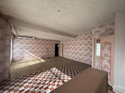 Maison - 187 m² - 11 pièces