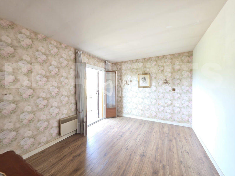 Maison - 180 m² - 6 pièces