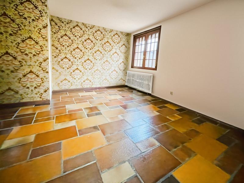 Maison - 200 m² - 8 pièces