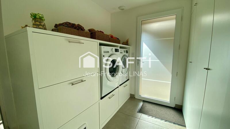 Maison - 127 m² - 5 pièces