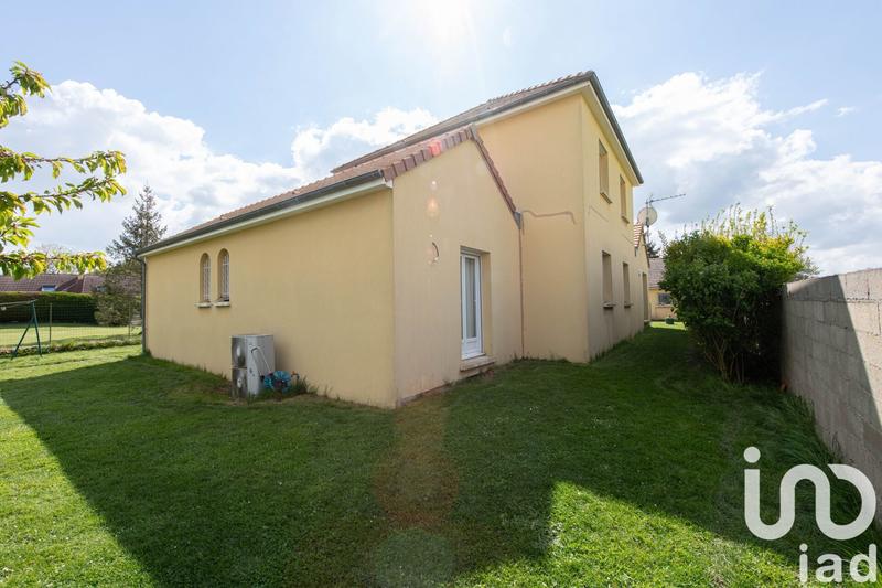 Maison - 180 m² - 5 pièces