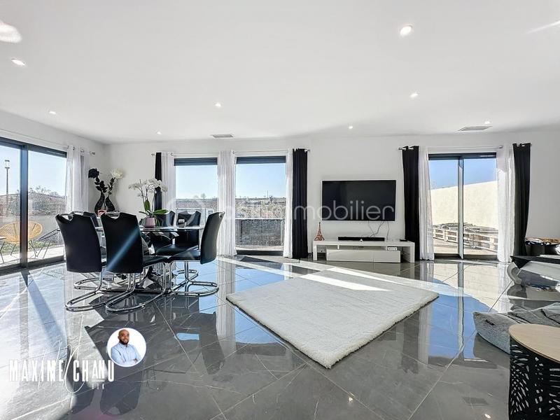 Maison - 100 m² - 4 pièces