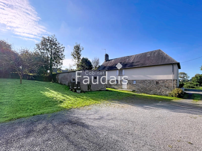 Maison - 128 m² - 8 pièces