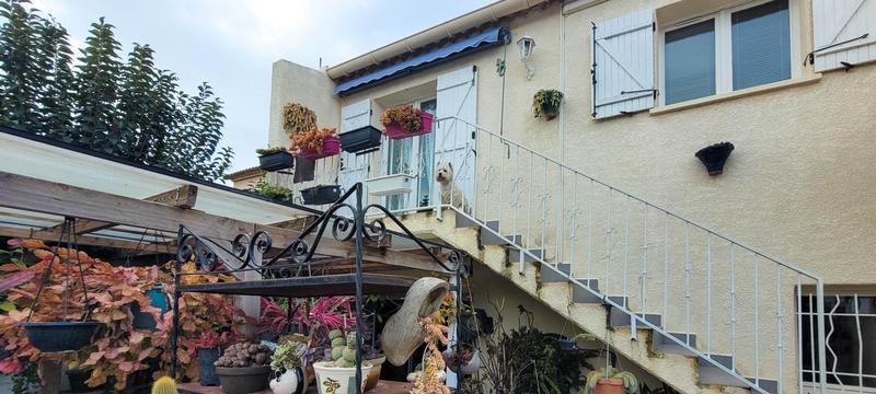 Maison - 90 m² - 5 pièces