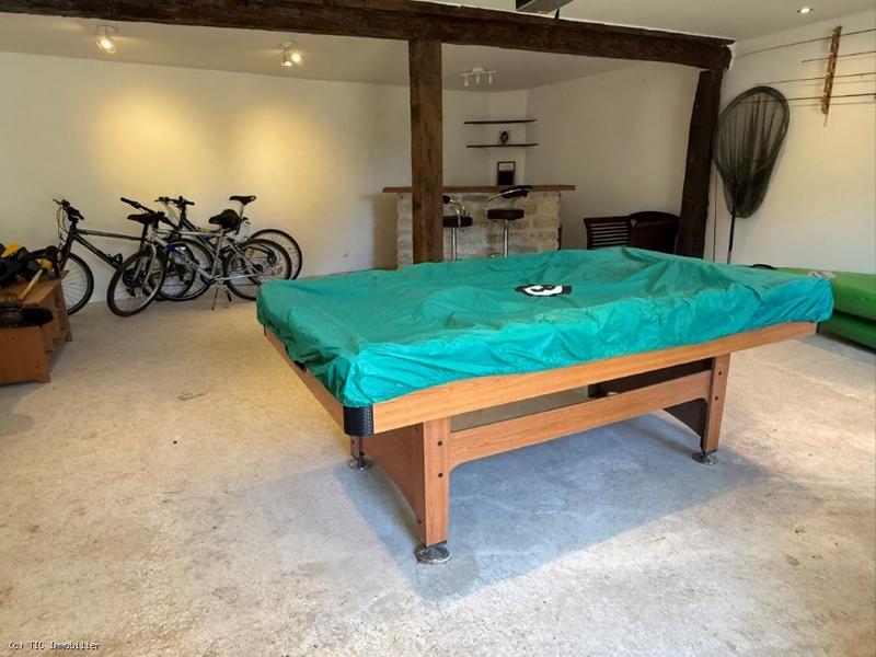 Maison en pierre - 99 m² - 5 pièces