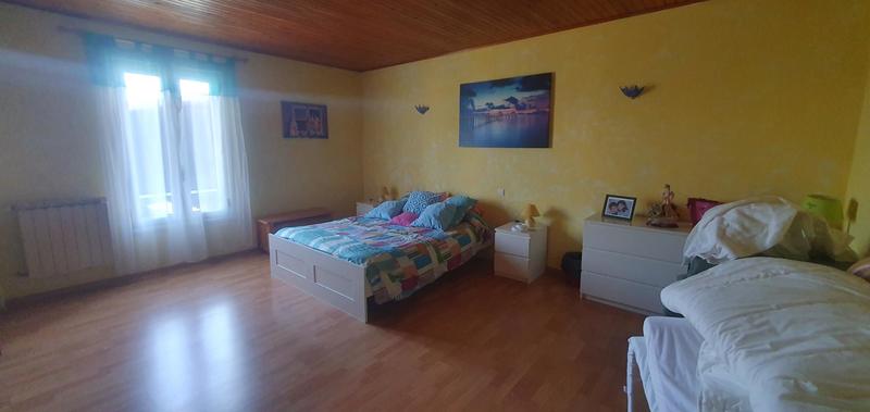 Maison de maîtres - 384 m² - 16 pièces