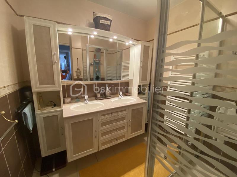 Appartement - 91 m² - 3 pièces