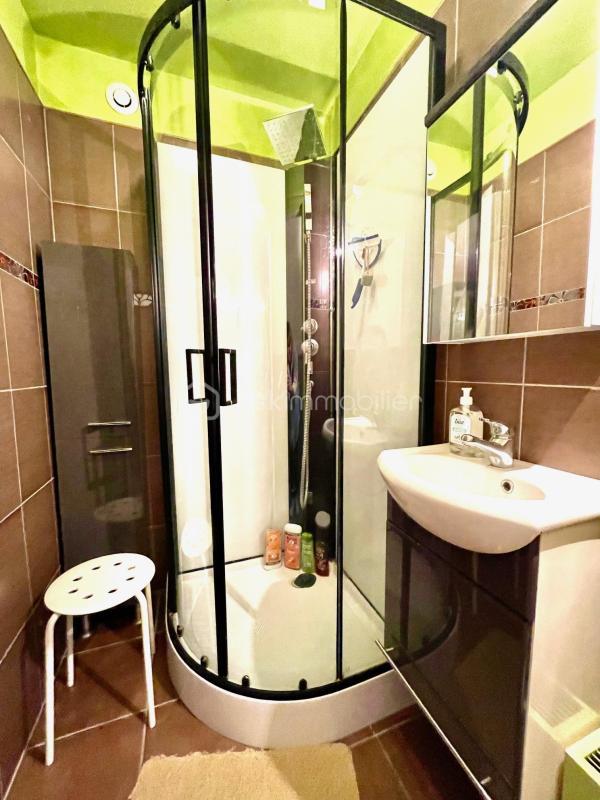 Appartement - 96 m² - 5 pièces