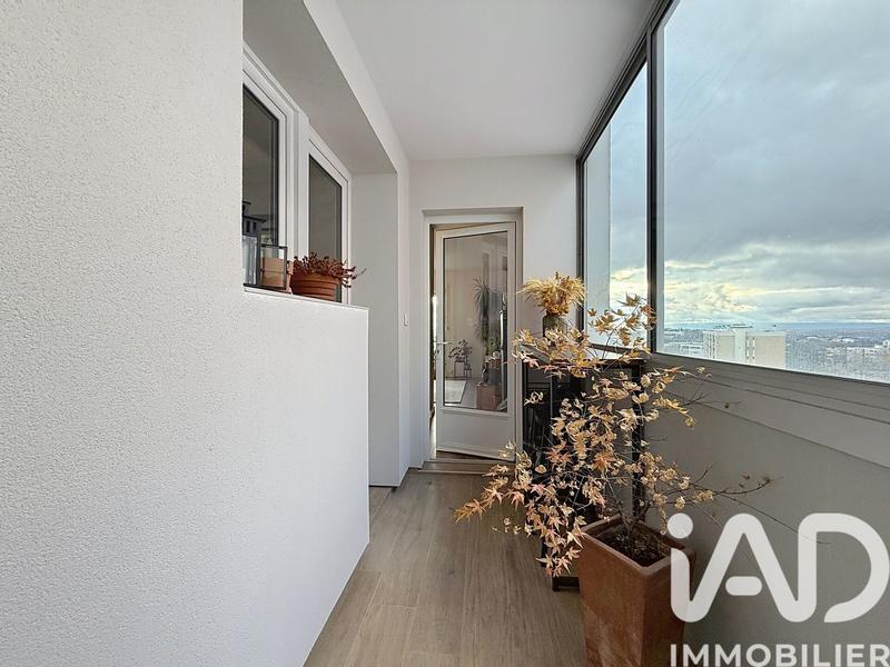 Appartement - 92 m² - 5 pièces