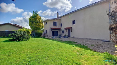 Maison ancienne - 166 m² - 6 pièces