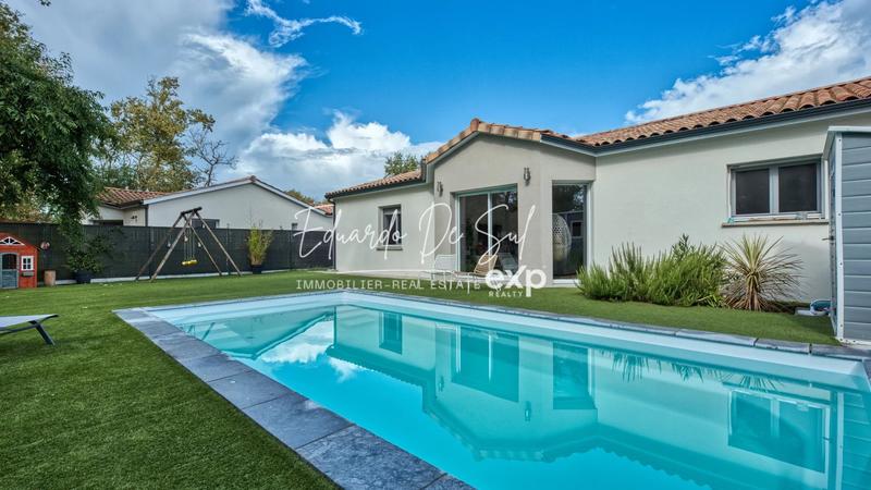 Maison - 113 m² - 6 pièces