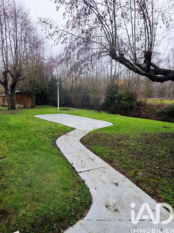 Maison - 90 m² - 5 pièces