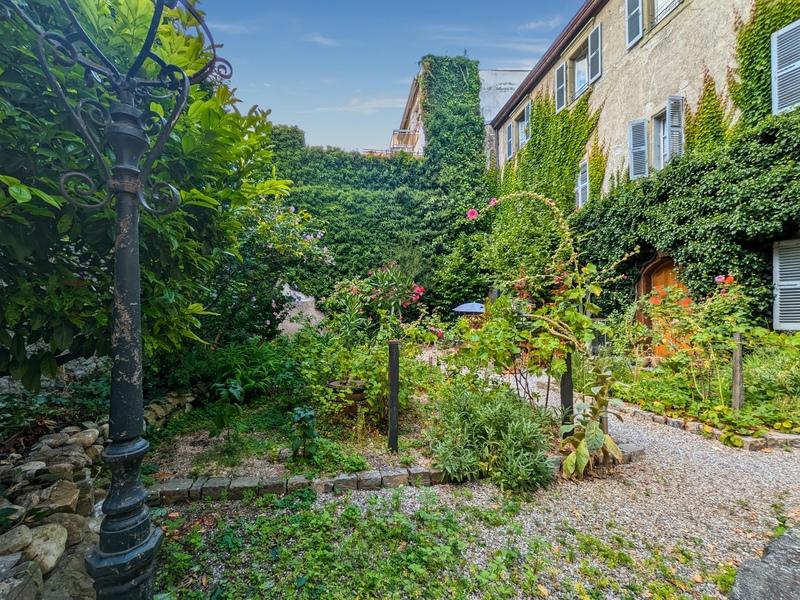 Appartement bourgeois - 54 m² - 2 pièces