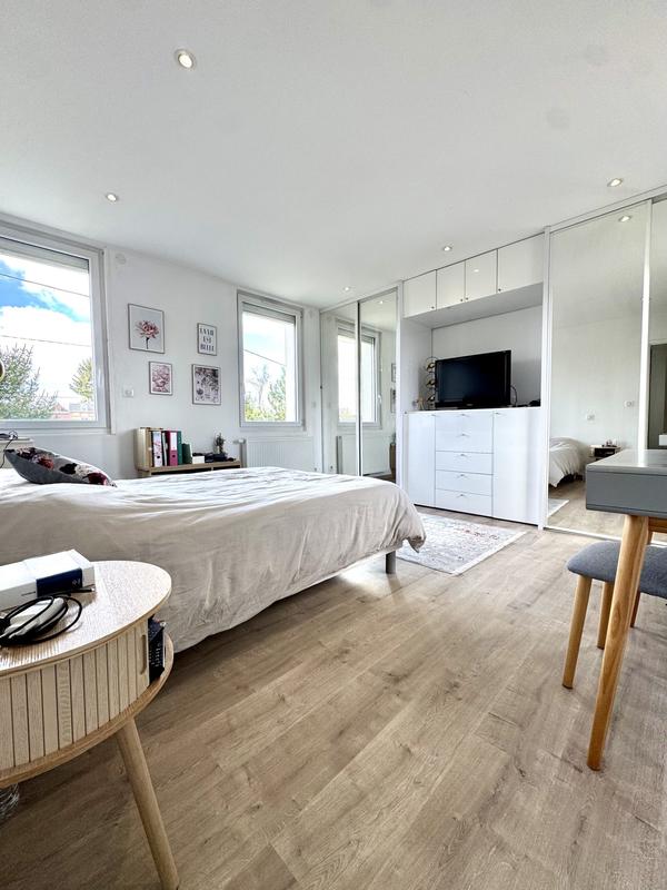 Maison - 100 m² - 5 pièces