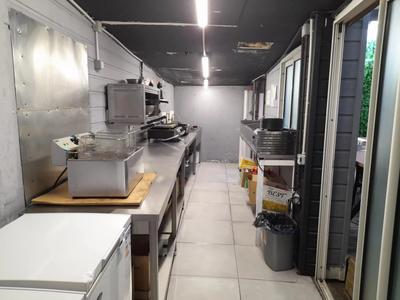 Fonds de commerce - Magasins - 80 m²