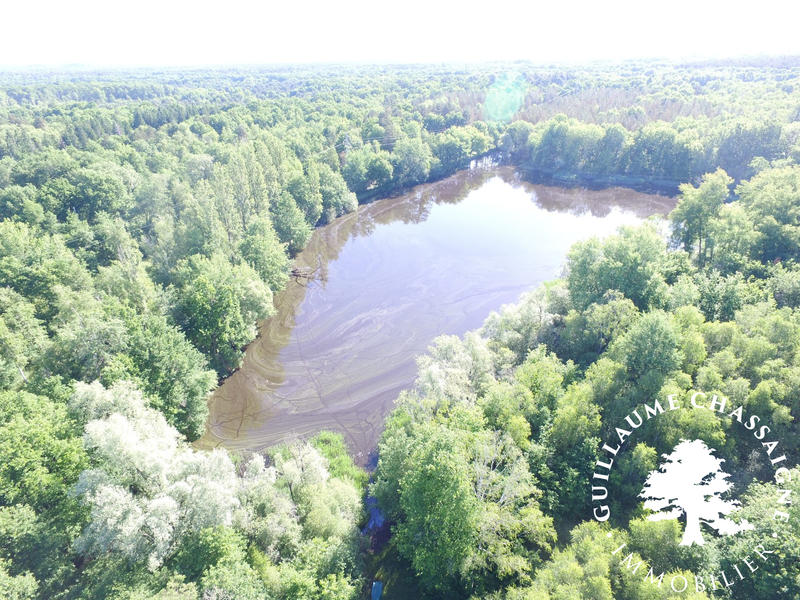 Maison traditionnelle - 400 m² - 12 pièces