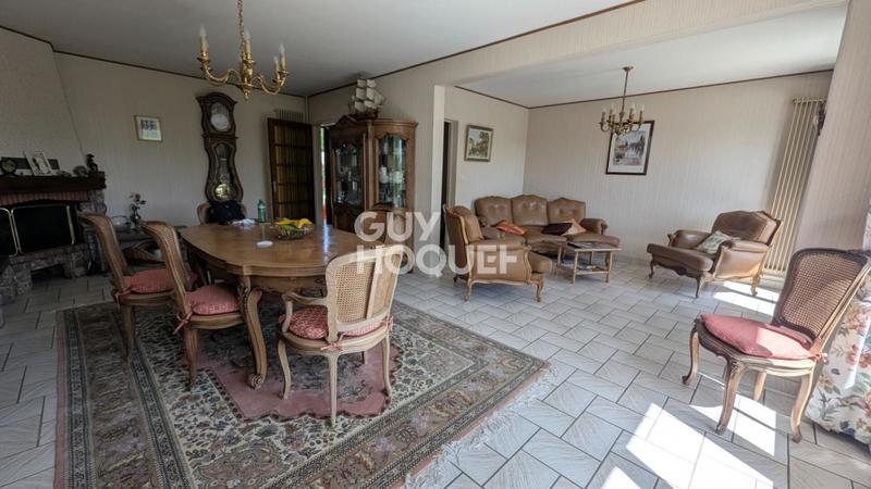 Maison - 168 m² - 8 pièces