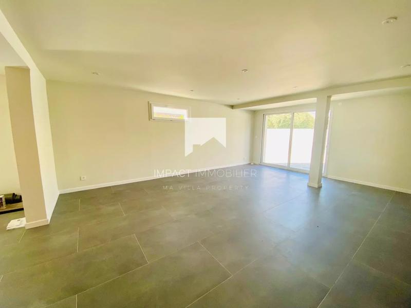 Maison - 160 m² - 7 pièces