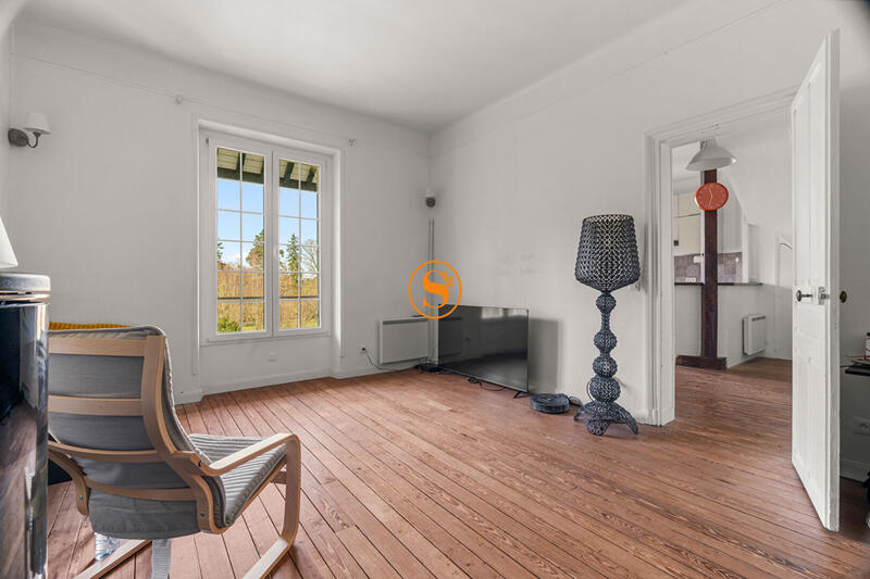 Appartement - 84 m² - 3 pièces