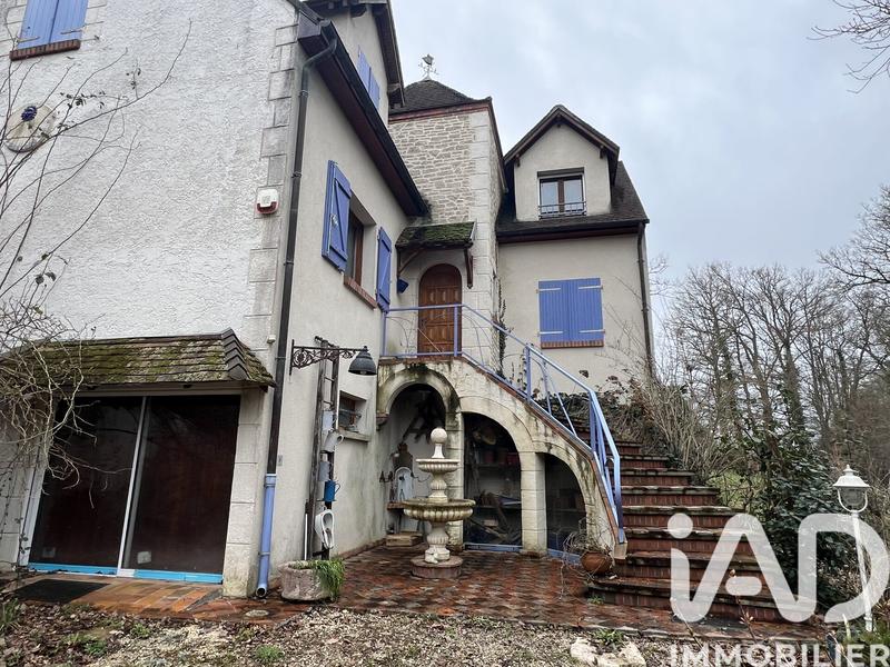 Maison - 165 m² - 7 pièces