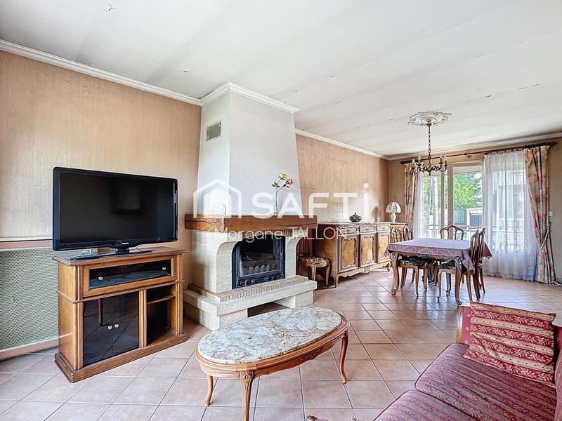 Maison - 94 m² - 5 pièces