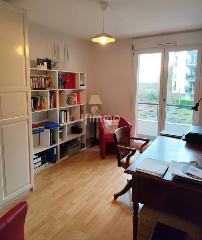 Appartement - 93 m² - 4 pièces