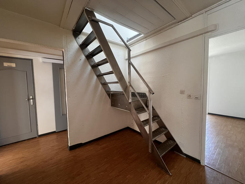 Appartement - 97 m² - 5 pièces