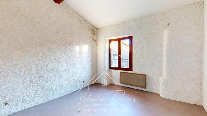 Immeuble - 130 m² - 5 pièces