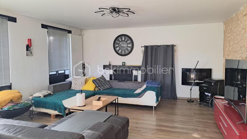 Maison chambre d'hôtes - 340 m² - 8 pièces