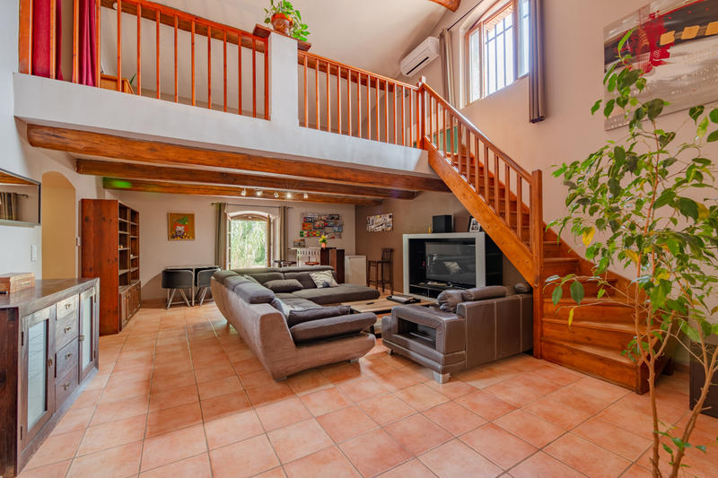 Maison - 138 m² - 4 pièces