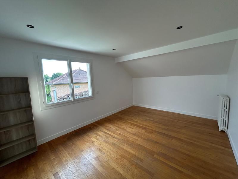 Maison - 146 m² - 6 pièces