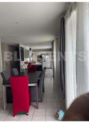 Maison - 145 m² - 6 pièces