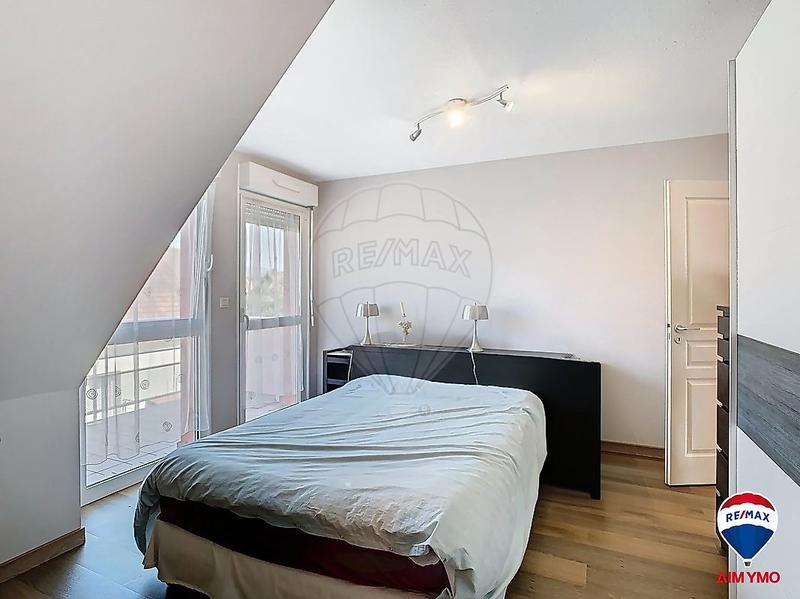 Appartement - 102 m² - 5 pièces