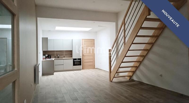 Maison de ville - 75 m² - 4 pièces