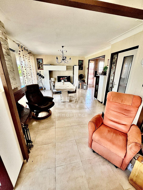 Maison - 138 m² - 8 pièces