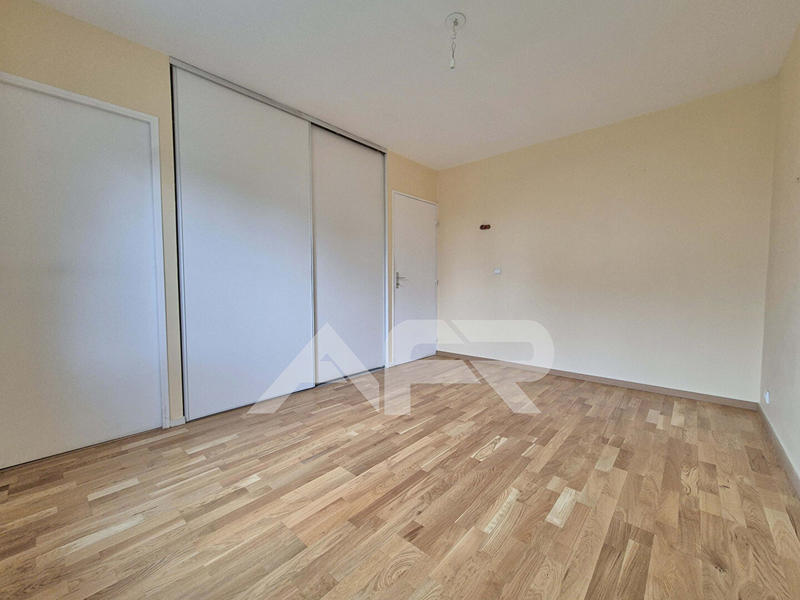 Appartement - 89 m² - 4 pièces