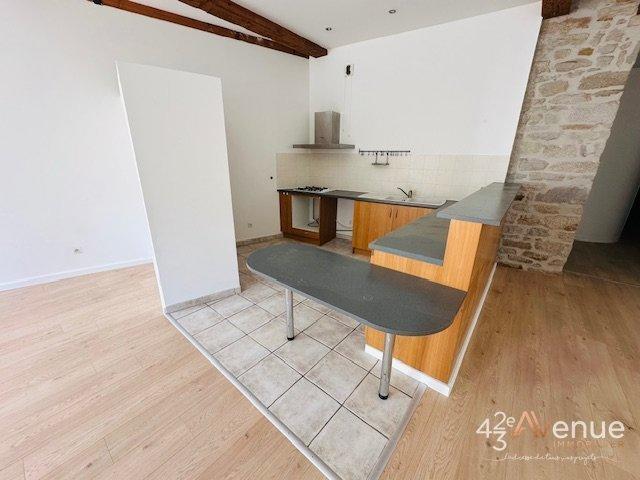 Appartement - 106 m² - 3 pièces